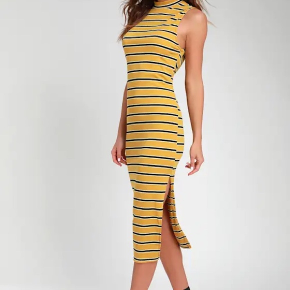 Lulu's Sleeveless Sheath Midi Dress